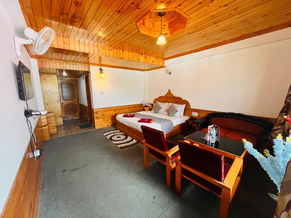 Hotel Hollywood - Top Rated & Most Awarded Property In Manali Ngoại thất bức ảnh